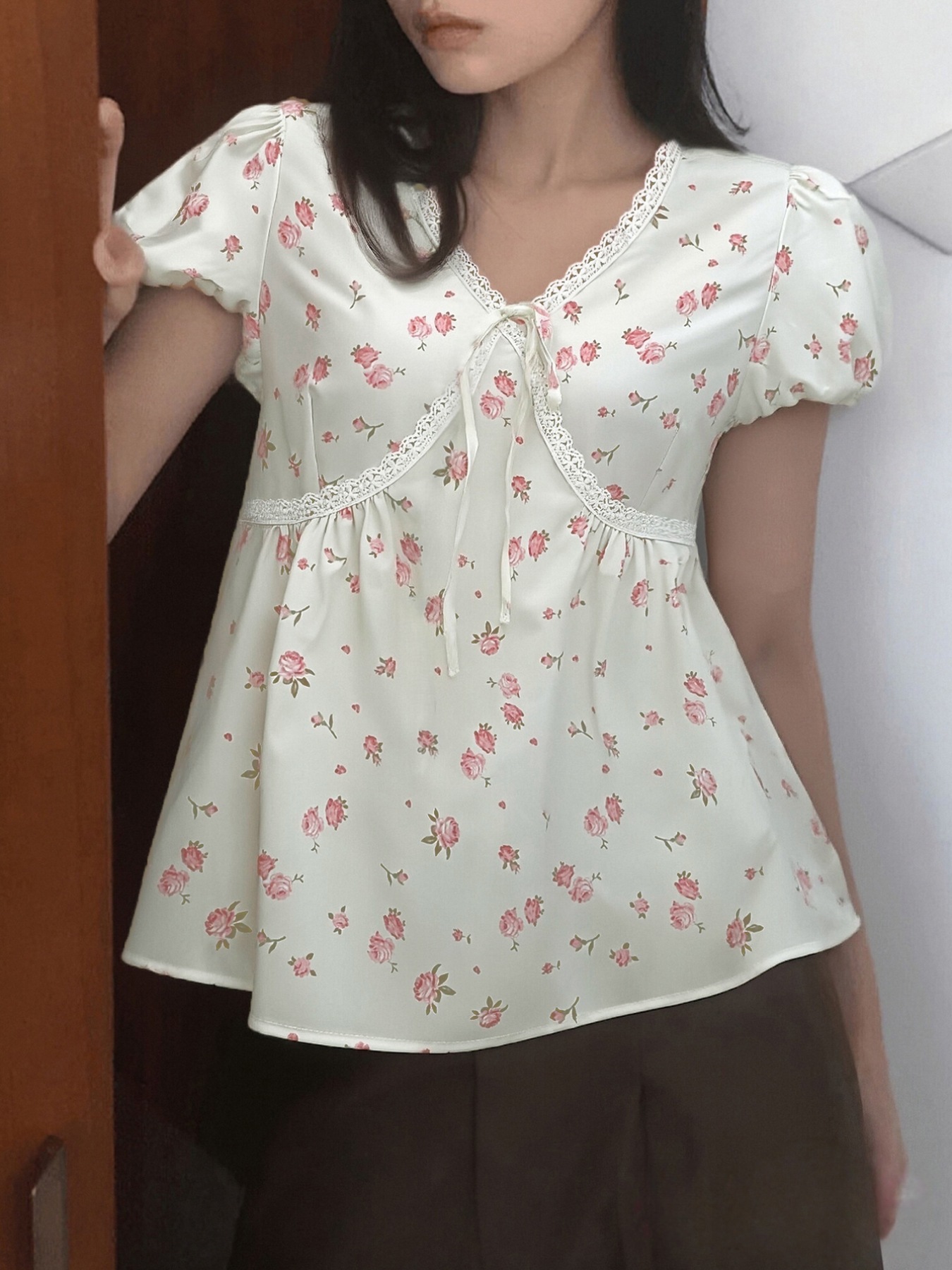 Lace Detail Short Sleeve Blouse