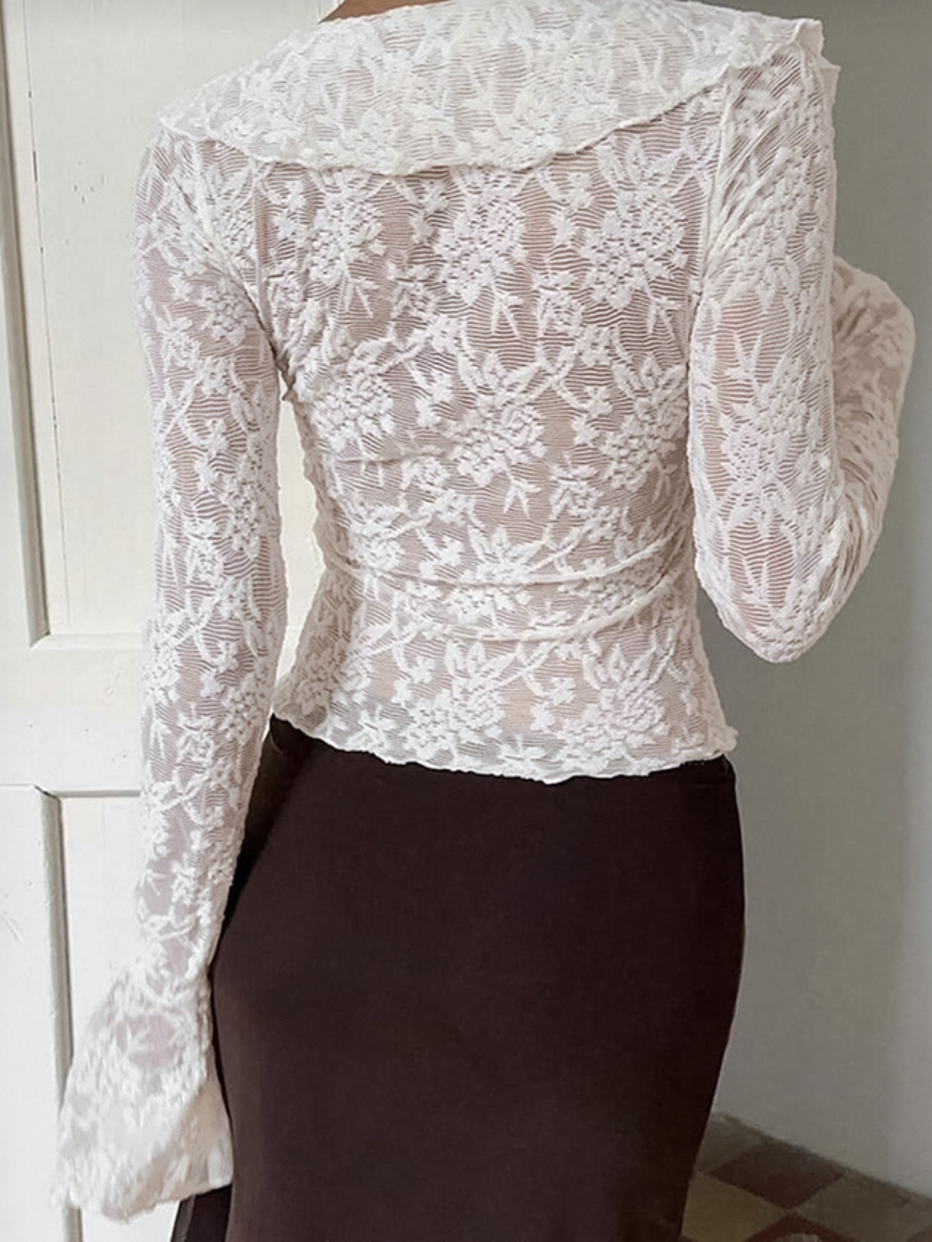 Ruffle Lace Long Sleeve Blouse