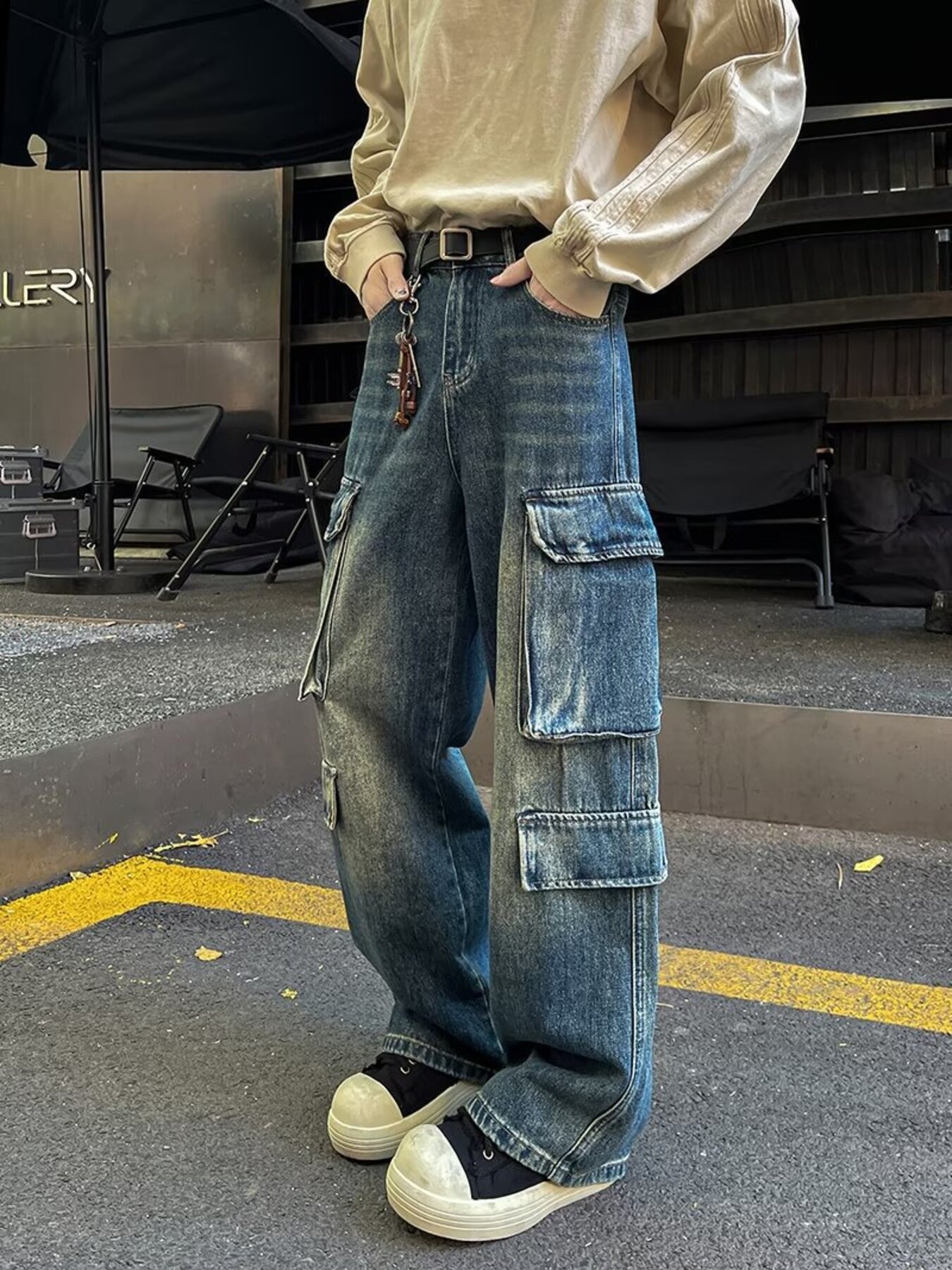 Men's Full Size Vintage Wash Wide Leg Cargo Jeans Plus Size